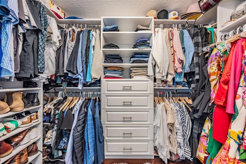 出租: $3,200 (3 贝兹, 2 浴室, 1975 平方英尺)