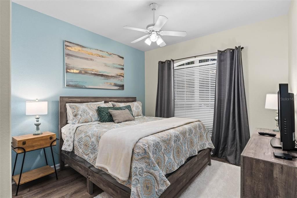 For Sale: $610,000 (4 beds, 4 baths, 1824 Square Feet)