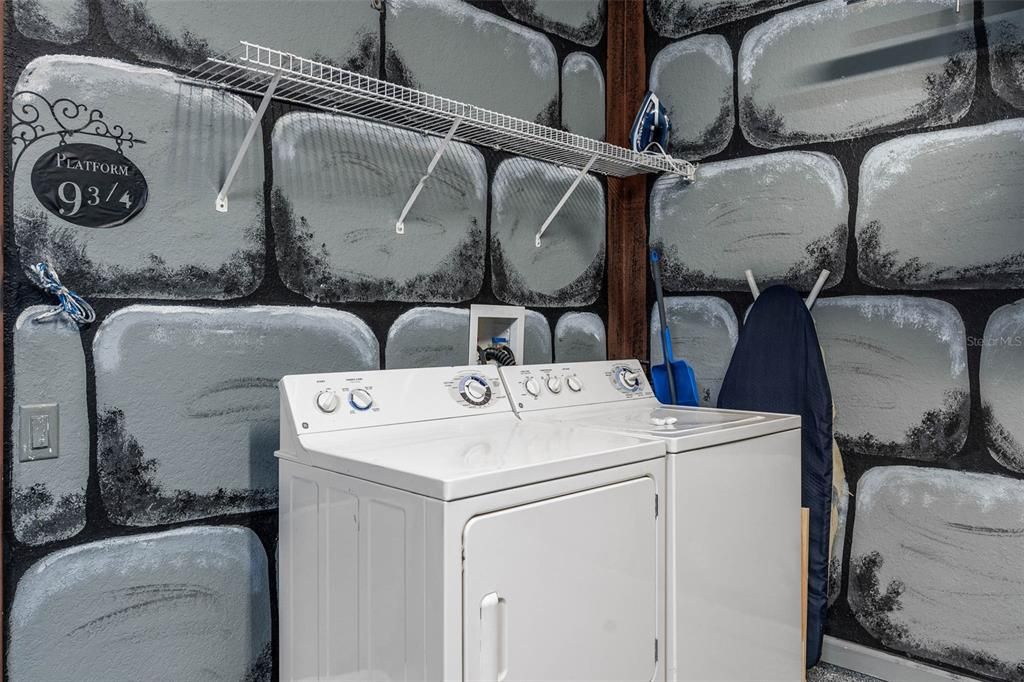 For Sale: $610,000 (4 beds, 4 baths, 1824 Square Feet)