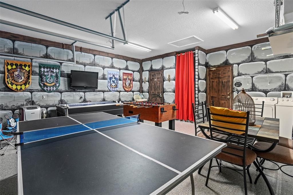 For Sale: $610,000 (4 beds, 4 baths, 1824 Square Feet)