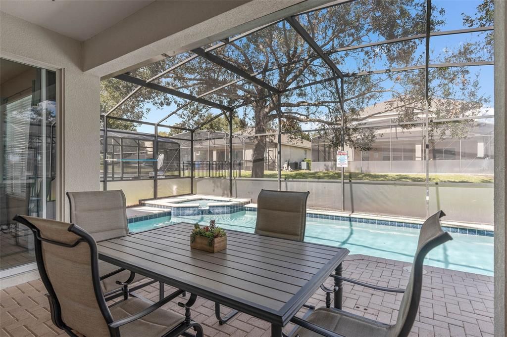 For Sale: $610,000 (4 beds, 4 baths, 1824 Square Feet)