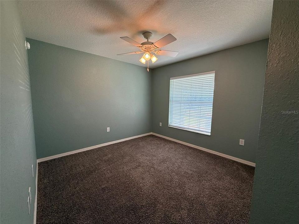 For Rent: $2,300 (4 beds, 2 baths, 1749 Square Feet)