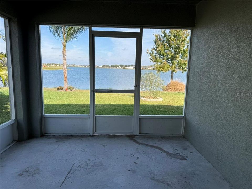 For Rent: $2,300 (4 beds, 2 baths, 1749 Square Feet)