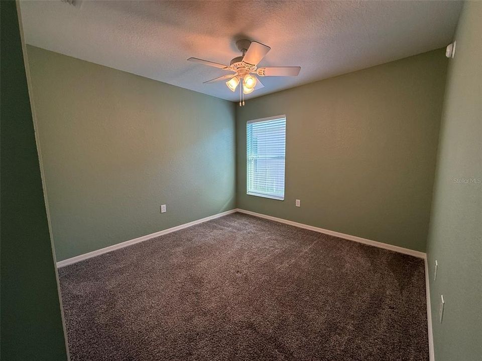 For Rent: $2,300 (4 beds, 2 baths, 1749 Square Feet)