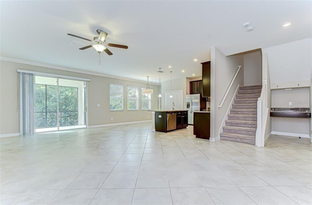 待售: $570,000 (5 贝兹, 3 浴室, 3291 平方英尺)