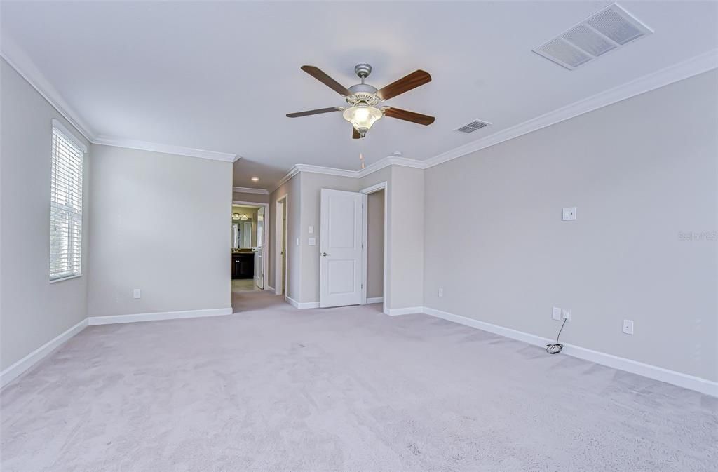 待售: $570,000 (5 贝兹, 3 浴室, 3291 平方英尺)