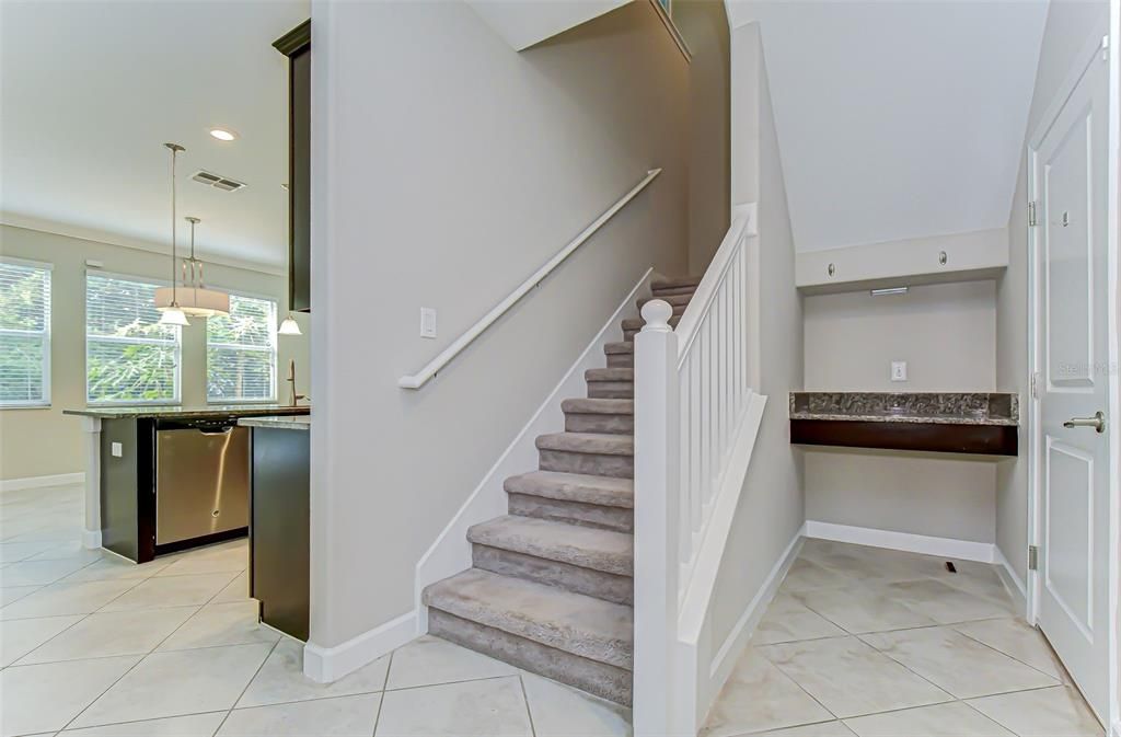 待售: $570,000 (5 贝兹, 3 浴室, 3291 平方英尺)