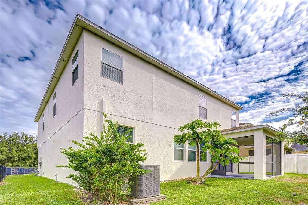 待售: $570,000 (5 贝兹, 3 浴室, 3291 平方英尺)