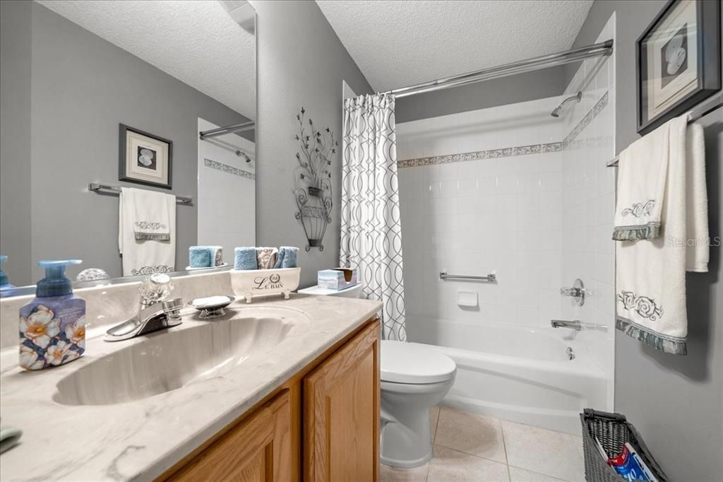 For Sale: $415,000 (3 beds, 2 baths, 1744 Square Feet)