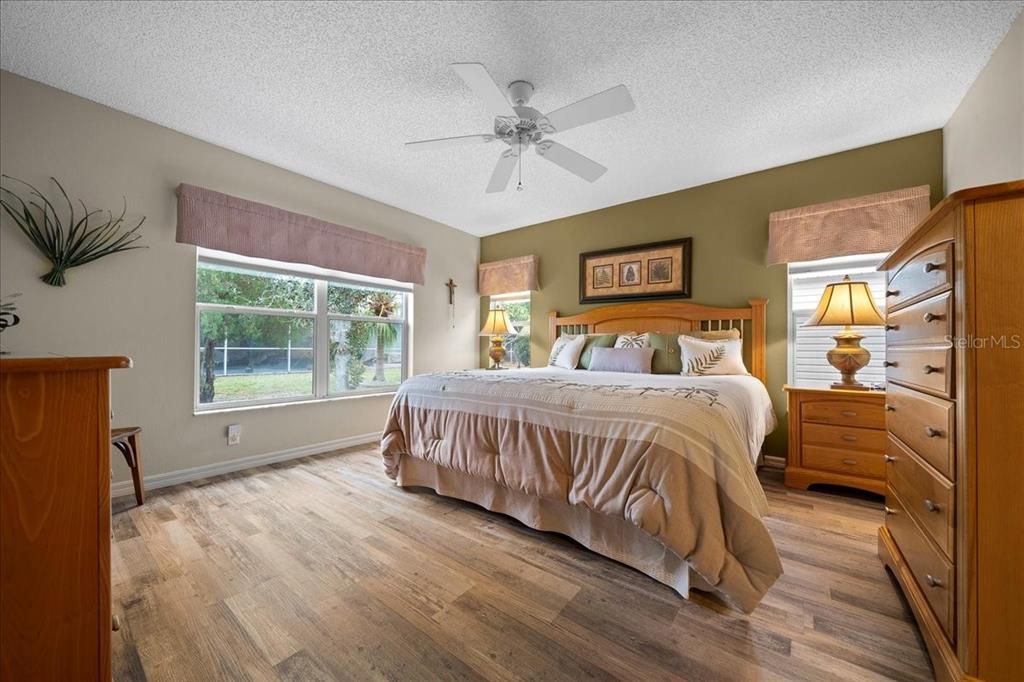 For Sale: $415,000 (3 beds, 2 baths, 1744 Square Feet)