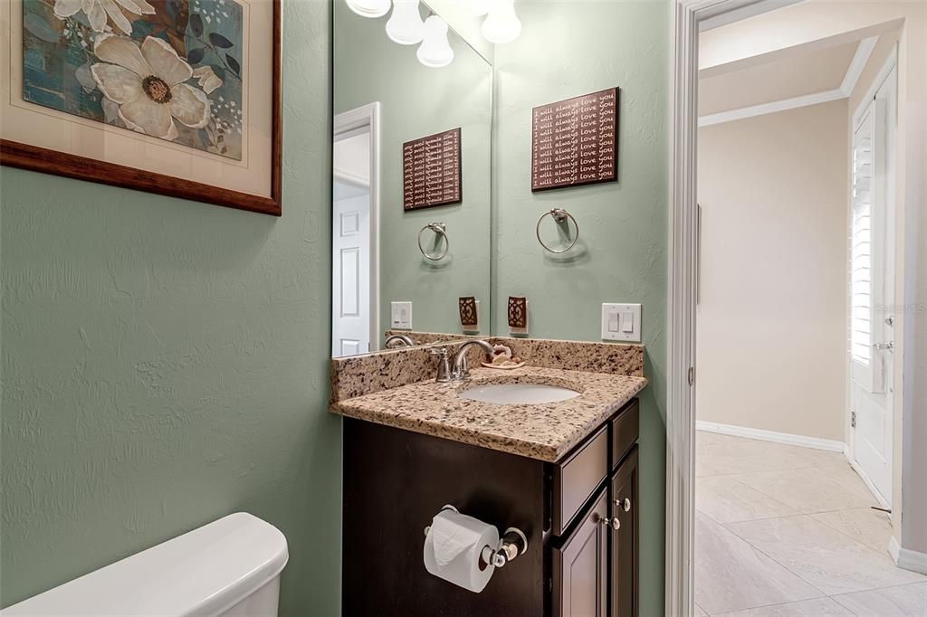 Под контрактом: $535,000 (2 спален, 2 ванн, 1790 Квадратных фут)