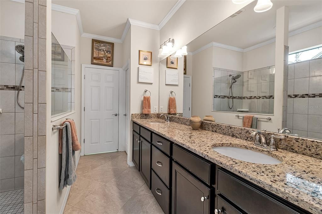 Под контрактом: $535,000 (2 спален, 2 ванн, 1790 Квадратных фут)