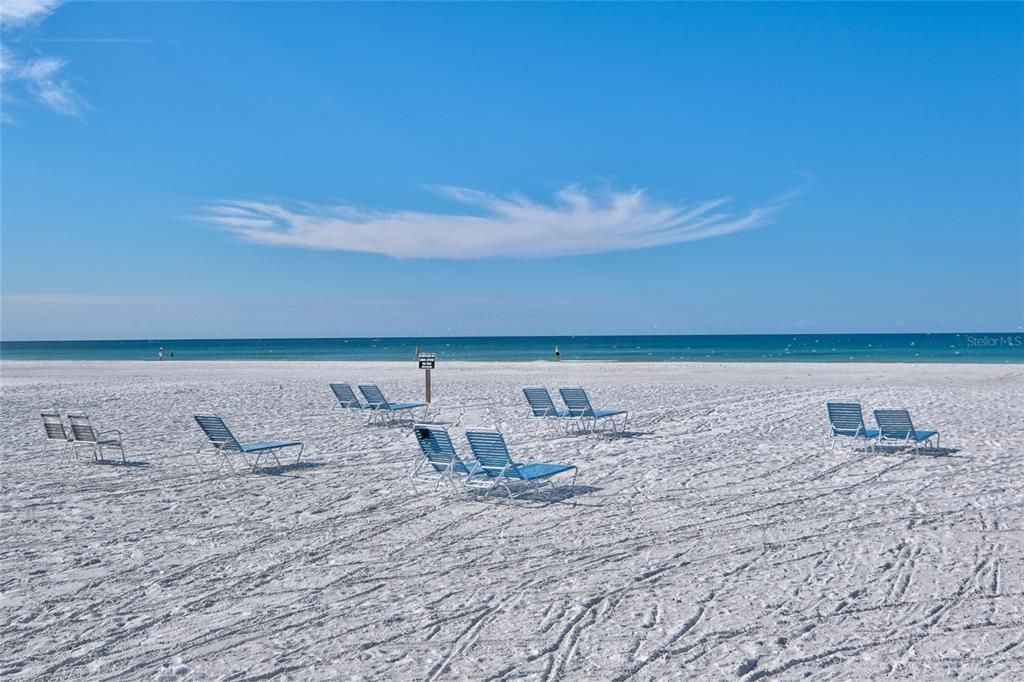 待售: $989,000 (2 贝兹, 2 浴室, 975 平方英尺)