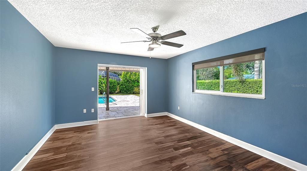 En Venta: $665,000 (3 camas, 2 baños, 2152 Pies cuadrados)