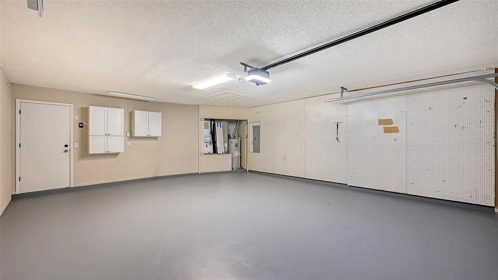 En Venta: $665,000 (3 camas, 2 baños, 2152 Pies cuadrados)