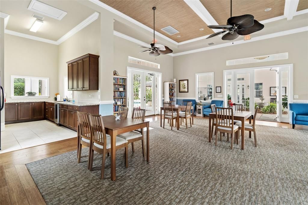 出租: $3,500 (3 贝兹, 2 浴室, 2053 平方英尺)