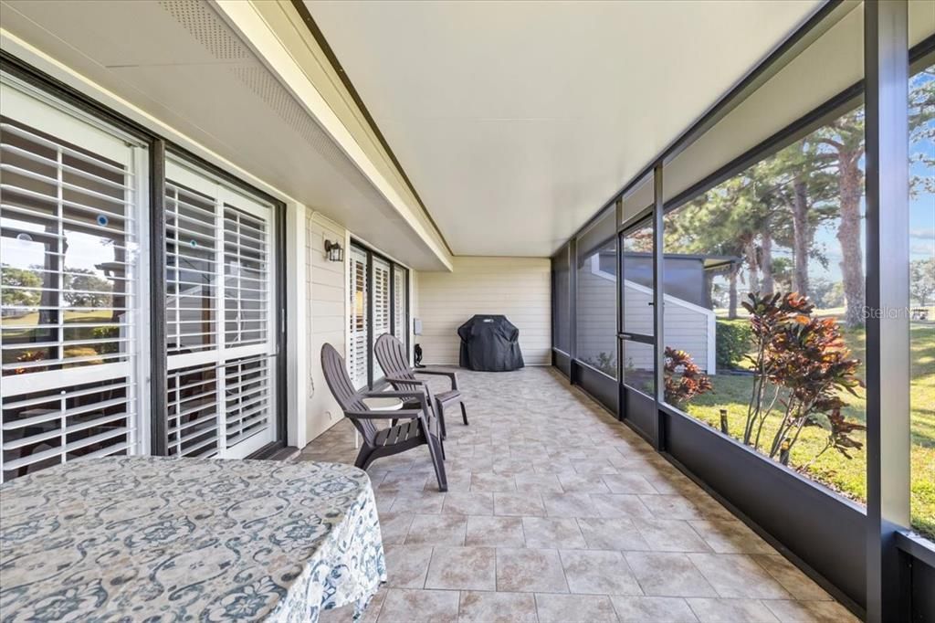 На продажу: $539,900 (3 спален, 3 ванн, 1823 Квадратных фут)