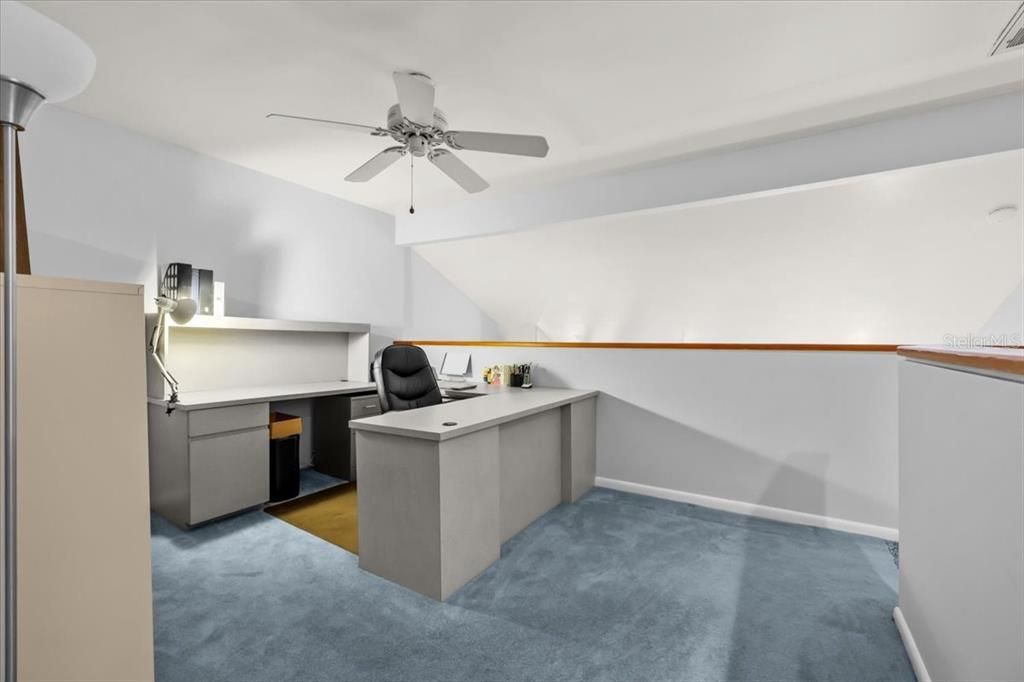 На продажу: $539,900 (3 спален, 3 ванн, 1823 Квадратных фут)