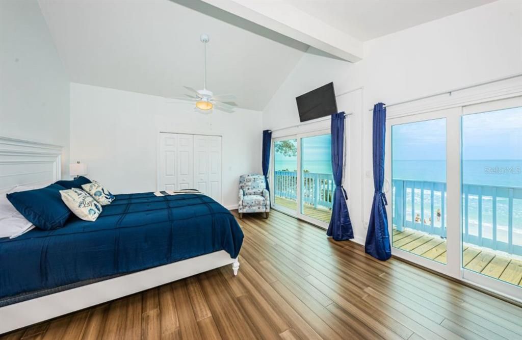 出租: $17,000 (3 贝兹, 2 浴室, 1800 平方英尺)