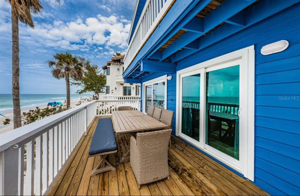 出租: $17,000 (3 贝兹, 2 浴室, 1800 平方英尺)