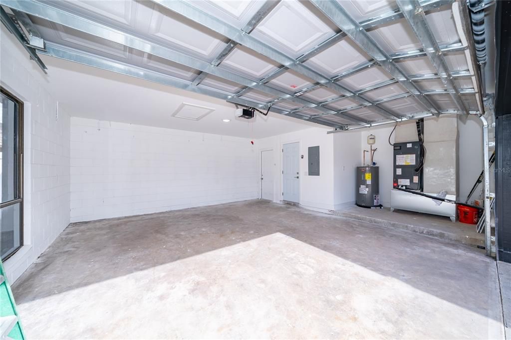 For Sale: $595,000 (4 beds, 2 baths, 1880 Square Feet)