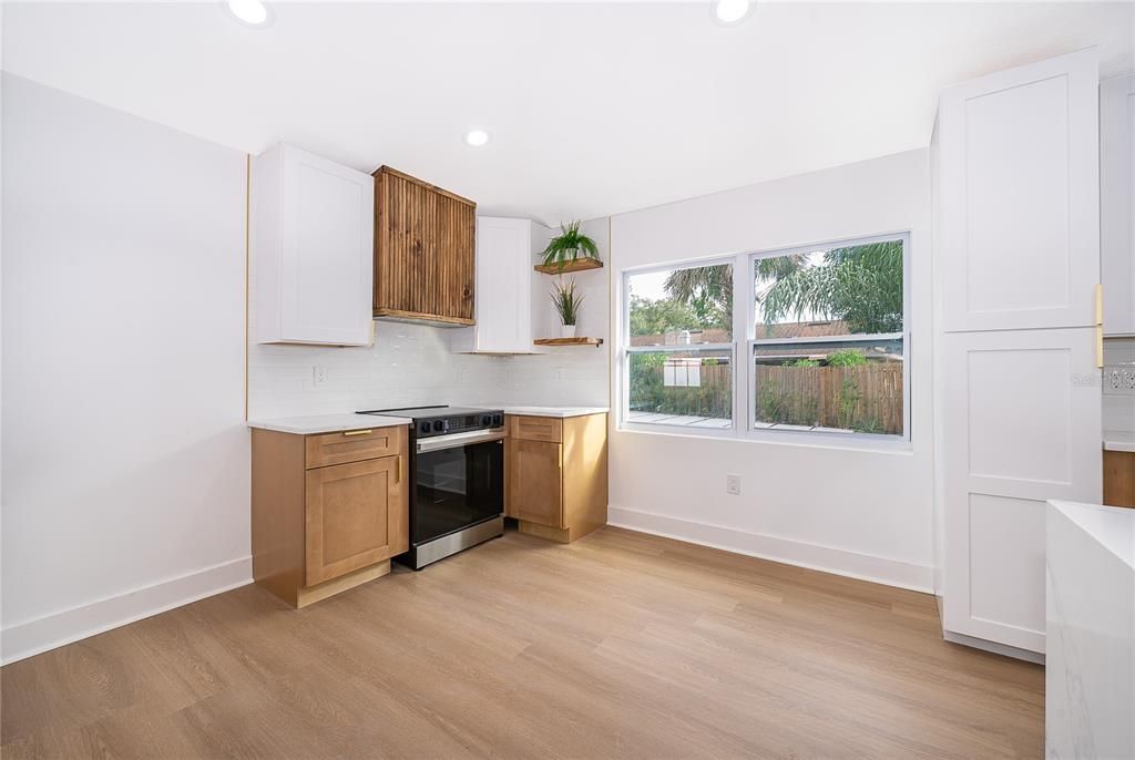 For Sale: $595,000 (4 beds, 2 baths, 1880 Square Feet)