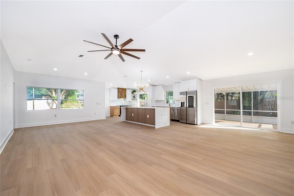 For Sale: $595,000 (4 beds, 2 baths, 1880 Square Feet)