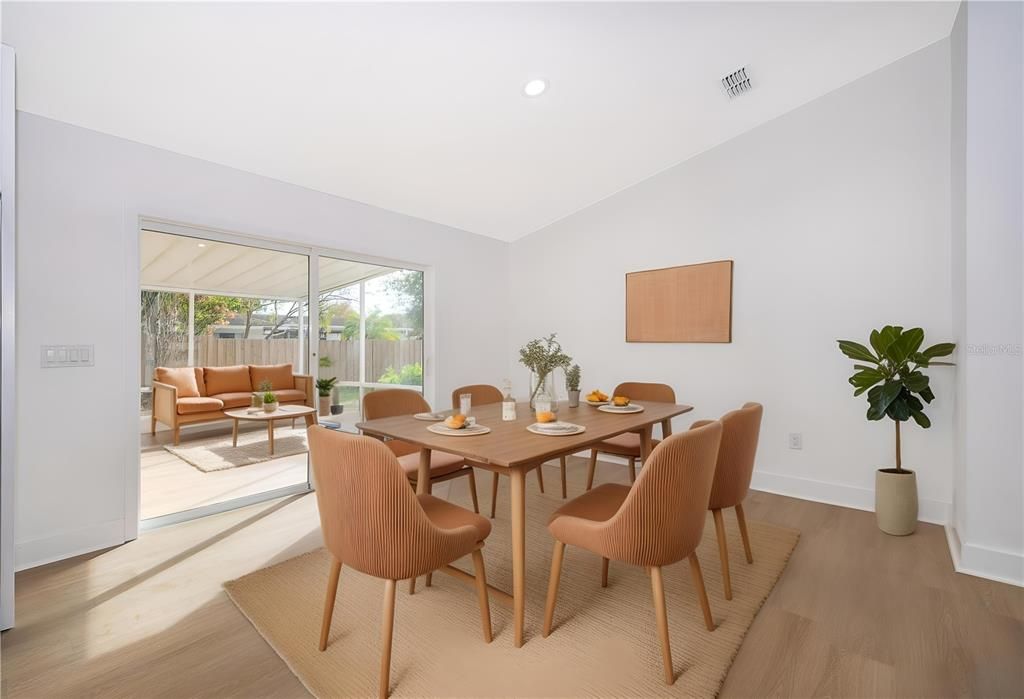 For Sale: $595,000 (4 beds, 2 baths, 1880 Square Feet)