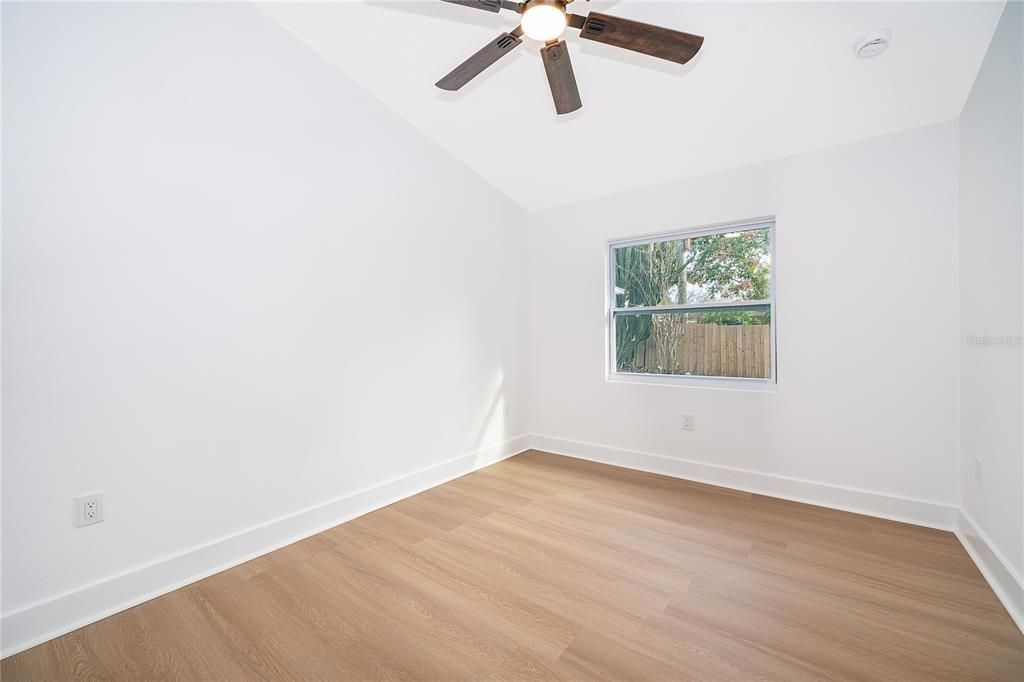 For Sale: $595,000 (4 beds, 2 baths, 1880 Square Feet)