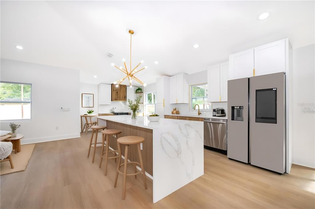 For Sale: $595,000 (4 beds, 2 baths, 1880 Square Feet)