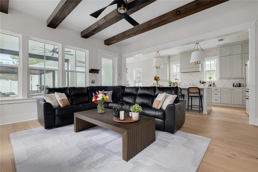 待售: $1,375,000 (4 贝兹, 3 浴室, 2703 平方英尺)