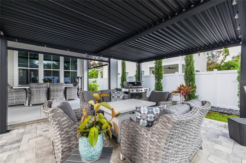 待售: $1,375,000 (4 贝兹, 3 浴室, 2703 平方英尺)