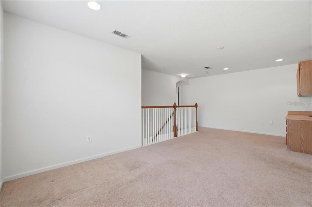 На продажу: $340,000 (3 спален, 2 ванн, 2086 Квадратных фут)