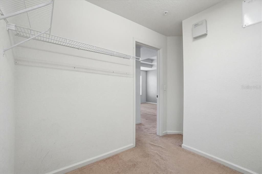 На продажу: $340,000 (3 спален, 2 ванн, 2086 Квадратных фут)