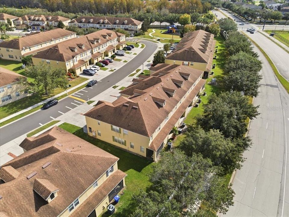 На продажу: $340,000 (3 спален, 2 ванн, 2086 Квадратных фут)