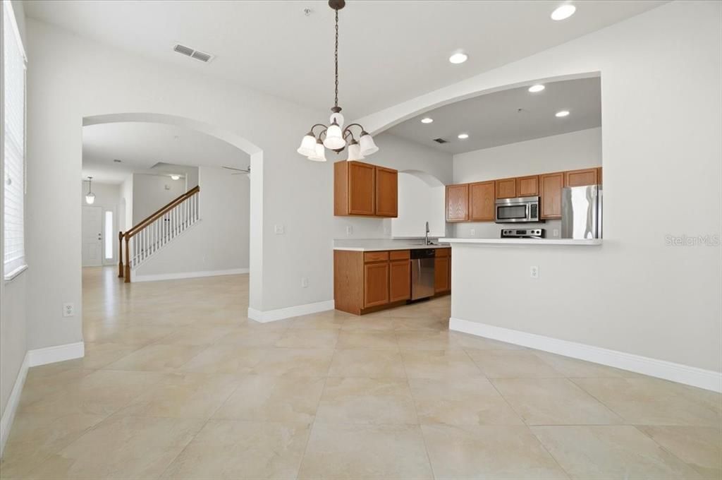 На продажу: $340,000 (3 спален, 2 ванн, 2086 Квадратных фут)