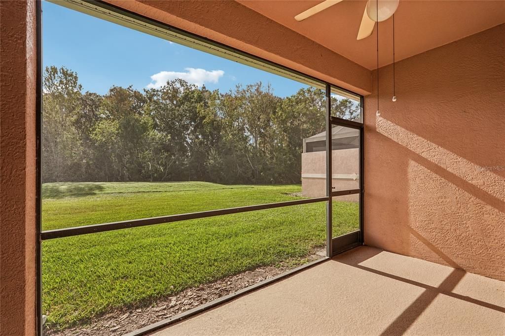 For Sale: $275,000 (2 beds, 2 baths, 1441 Square Feet)