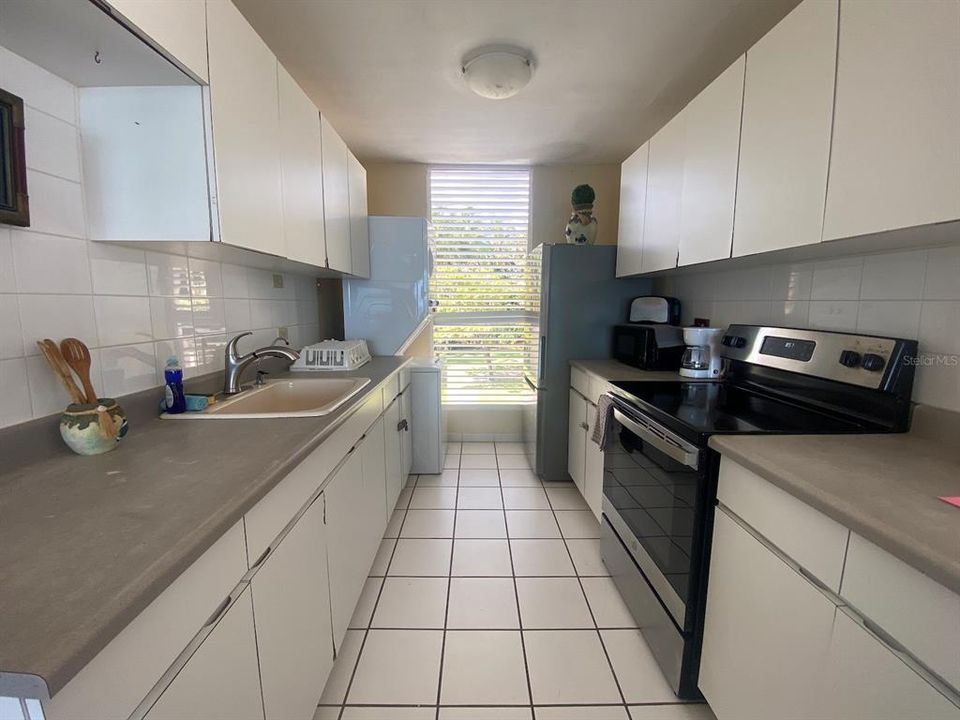 出租: $1,600 (1 贝兹, 1 浴室, 580 平方英尺)