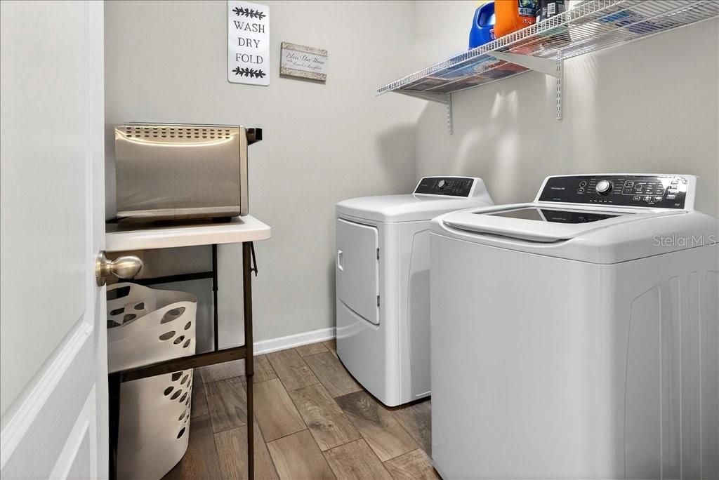 For Sale: $334,900 (3 beds, 2 baths, 1797 Square Feet)