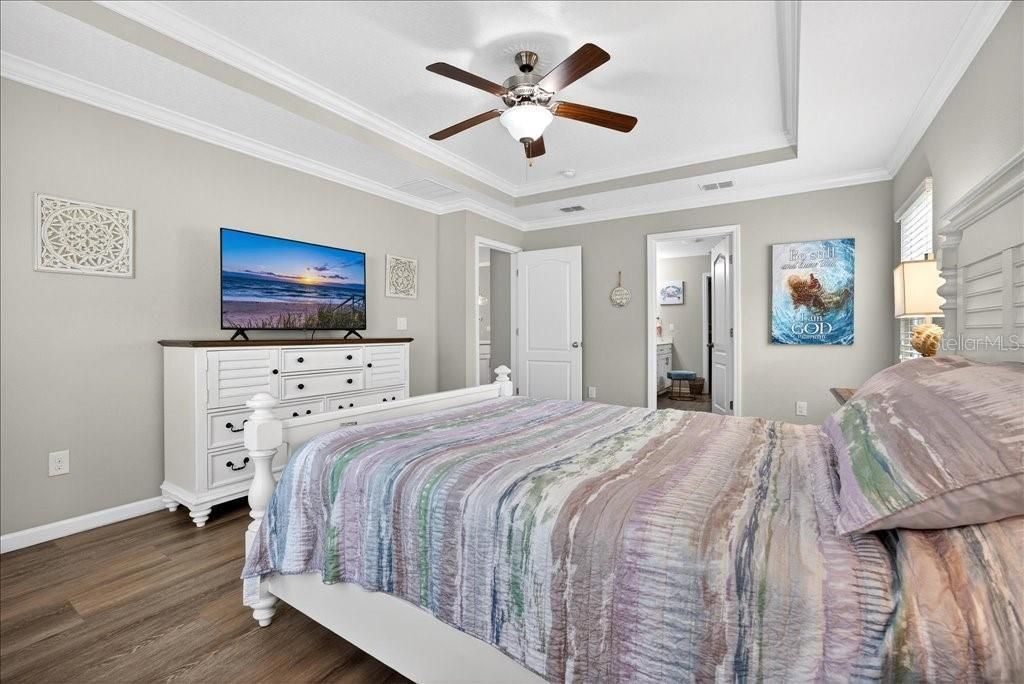 For Sale: $334,900 (3 beds, 2 baths, 1797 Square Feet)