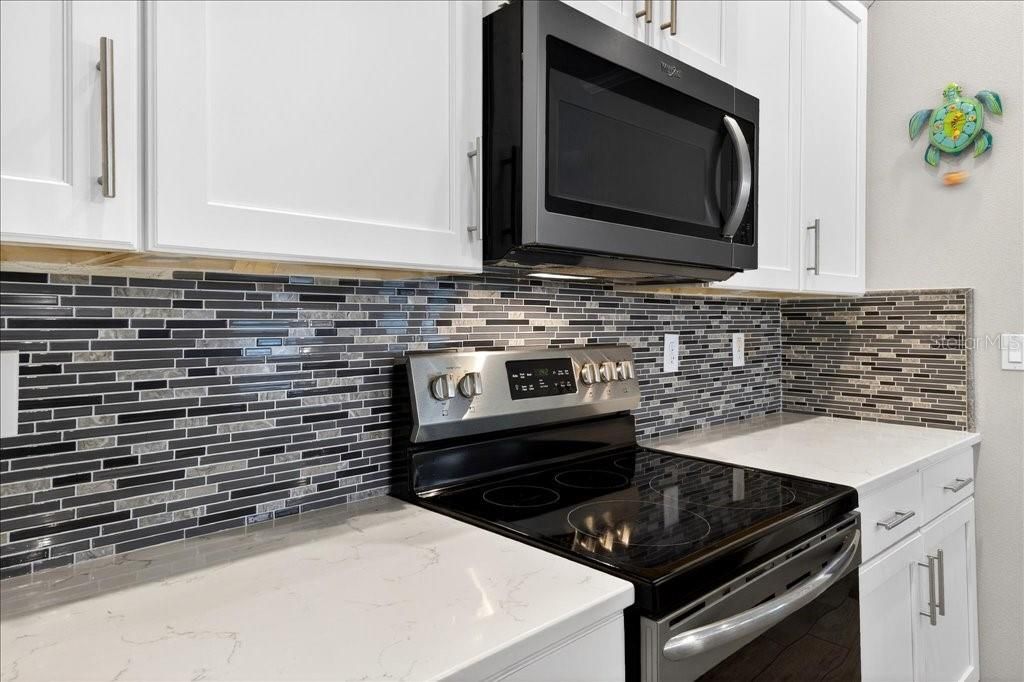 For Sale: $334,900 (3 beds, 2 baths, 1797 Square Feet)