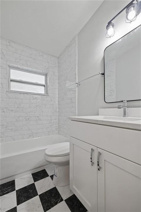 В аренду: $1,825 (2 спален, 1 ванн, 816 Квадратных фут)