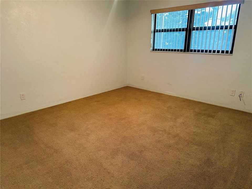 На продажу: $275,000 (2 спален, 1 ванн, 928 Квадратных фут)