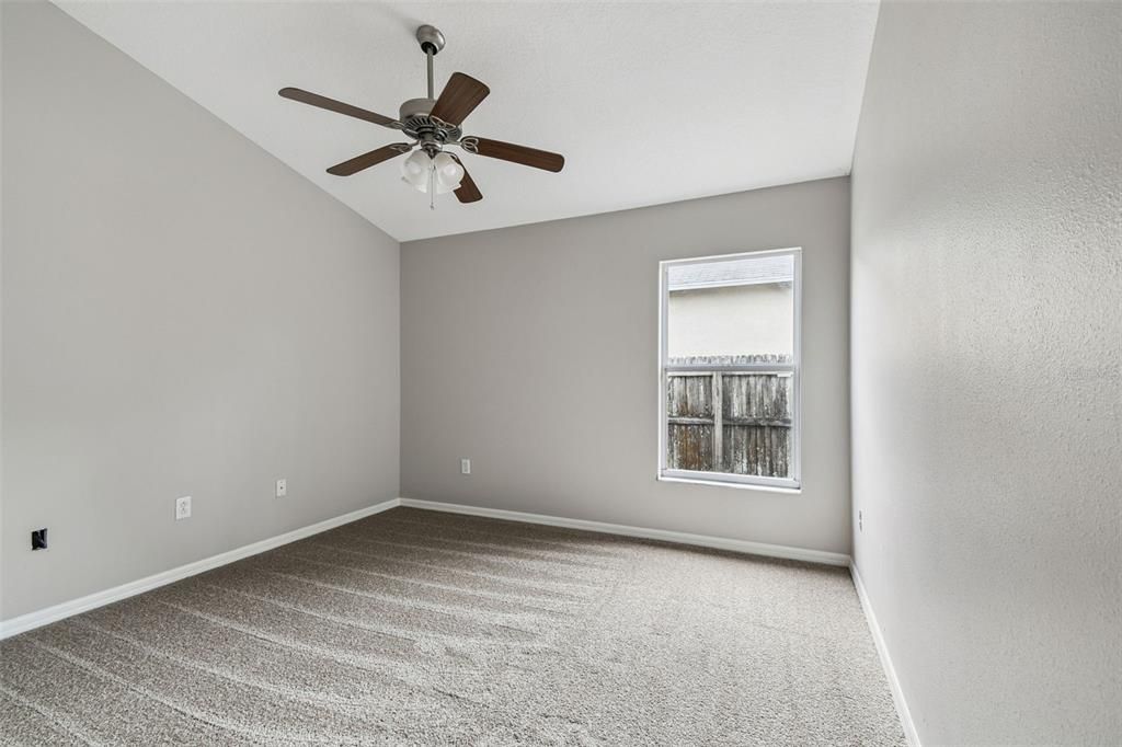 待售: $449,999 (4 贝兹, 2 浴室, 2276 平方英尺)