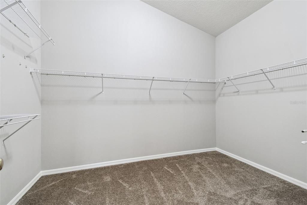 待售: $449,999 (4 贝兹, 2 浴室, 2276 平方英尺)