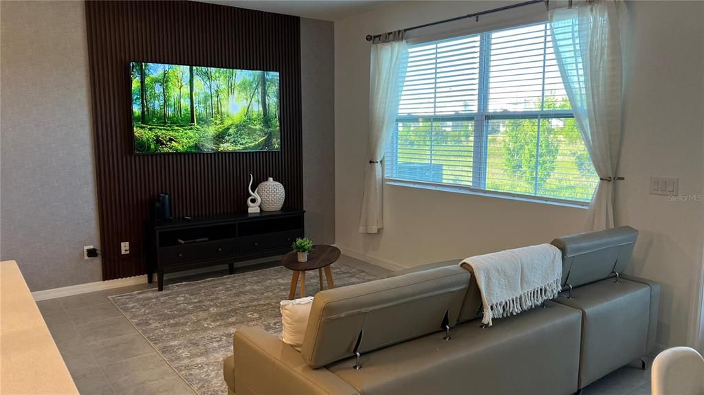 出租: $2,250 (3 贝兹, 2 浴室, 1622 平方英尺)