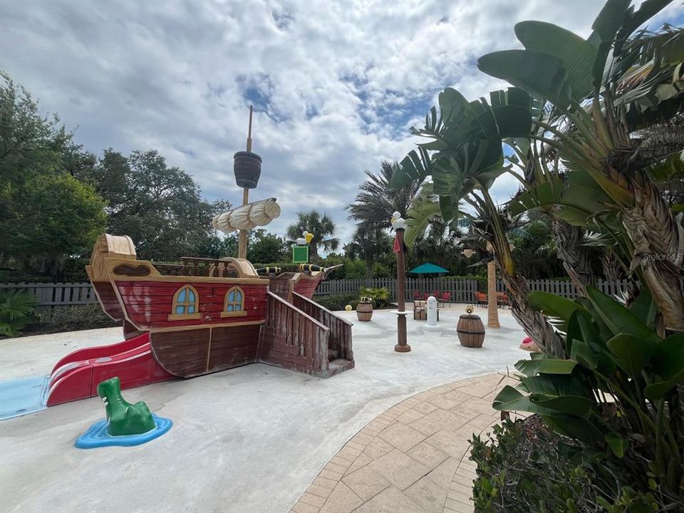 出租: $2,250 (3 贝兹, 2 浴室, 1622 平方英尺)