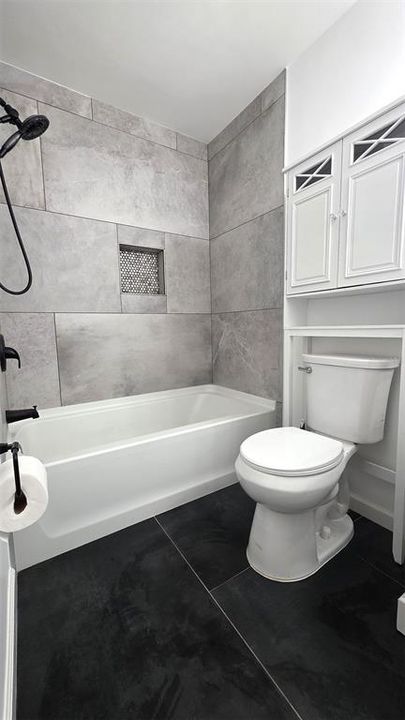 For Sale: $148,000 (2 beds, 2 baths, 918 Square Feet)