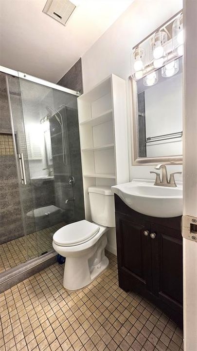 For Sale: $148,000 (2 beds, 2 baths, 918 Square Feet)