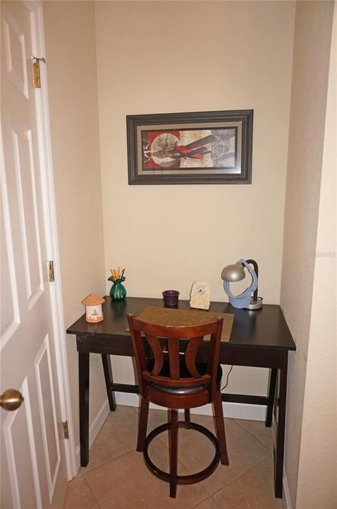 待售: $235,000 (2 贝兹, 2 浴室, 1313 平方英尺)